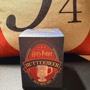 Warner Bros. Harry Potter Butterbeer Mini Mug Set - Blue and Red